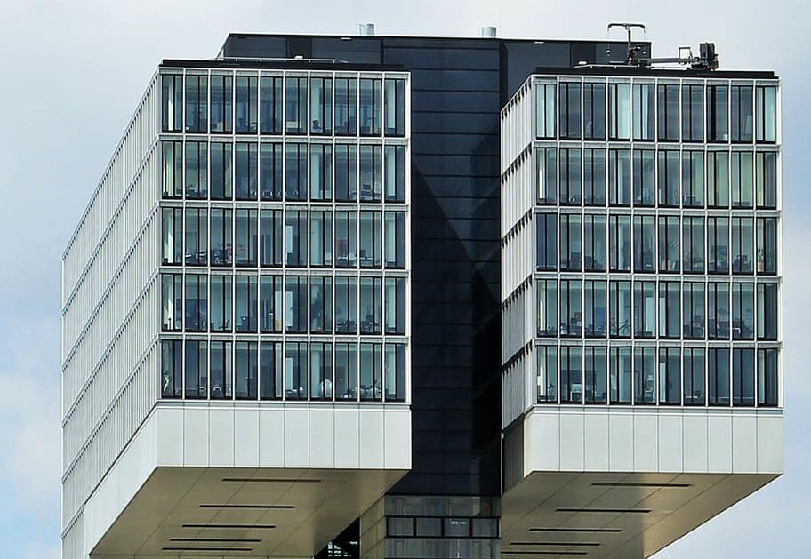 Mixed-use building in Shoreditch